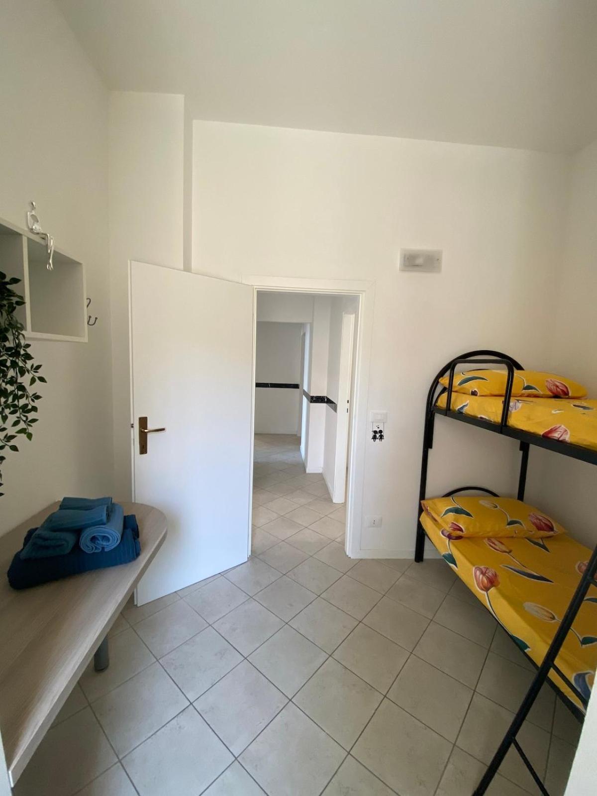 Ampio Appartamento In Posizione Strategica Rimini Exterior photo